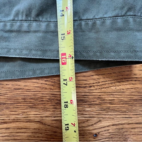 ⭐️ NWT Philosophy Olive Army Green Embroidered Butterfly Cropped Patch Jacket XS - Picture 13 of 15